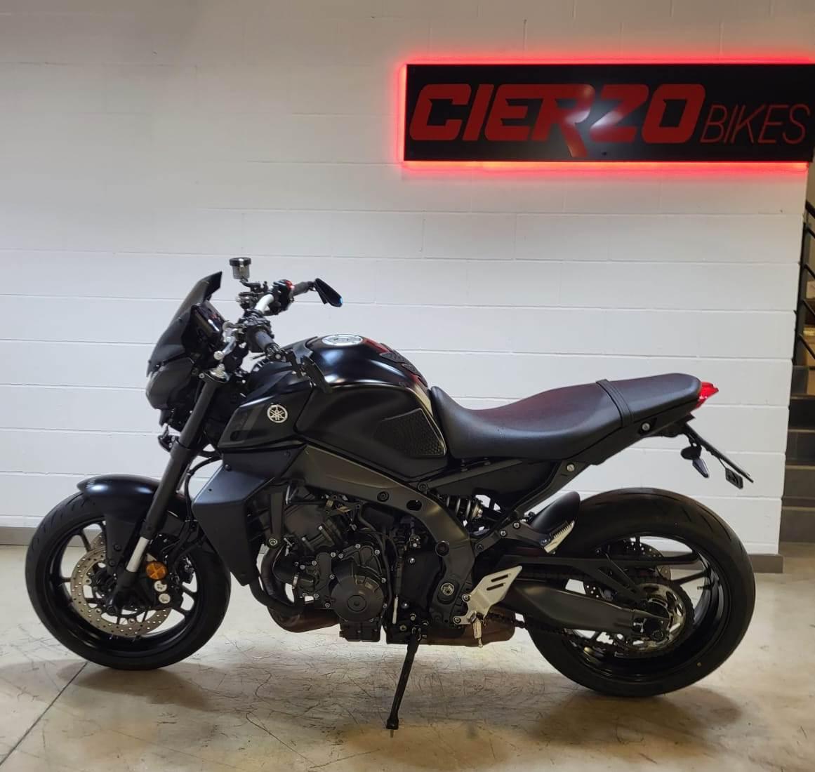 YAMAHA MT09